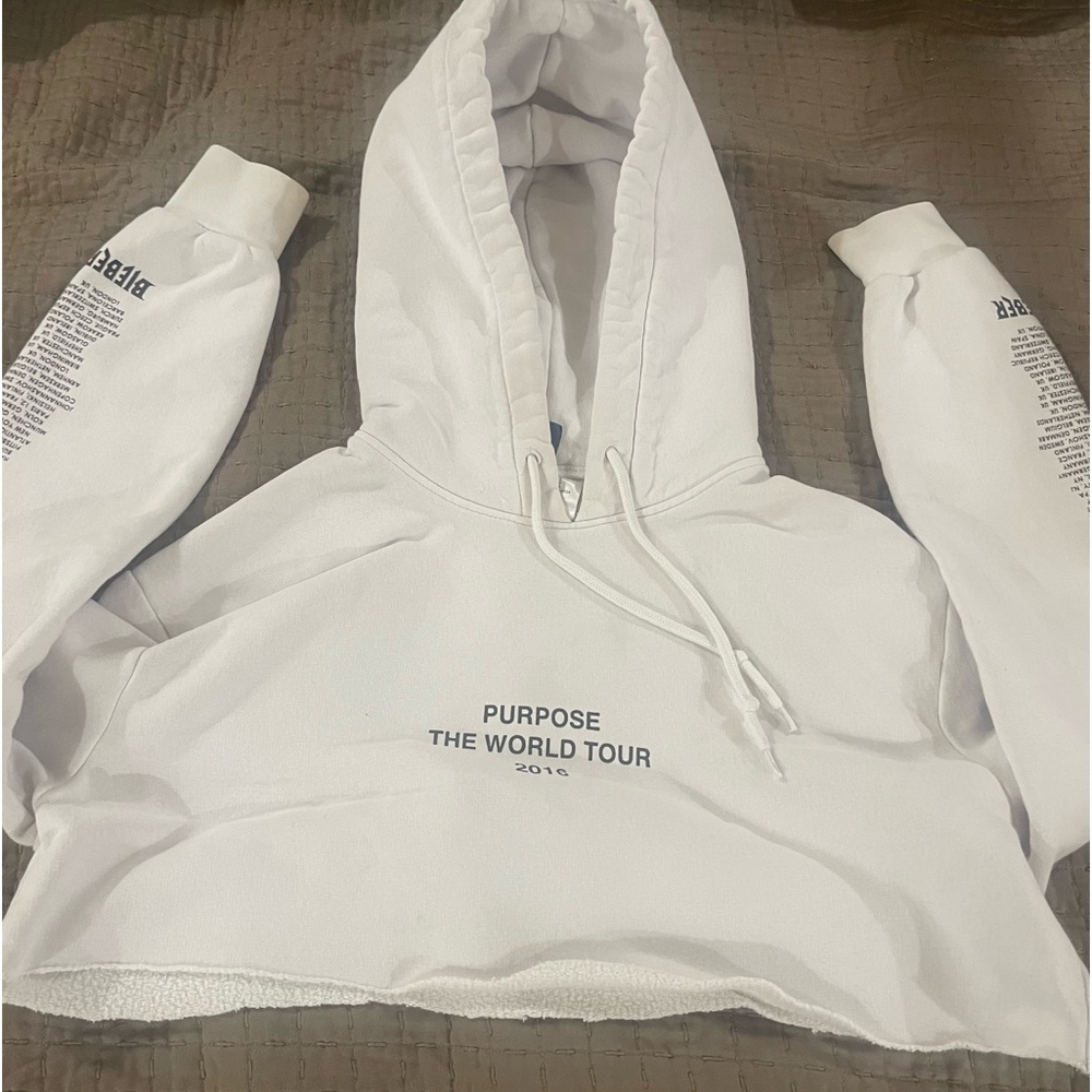 Small Justin Bieber 2016 tour crop top sweater